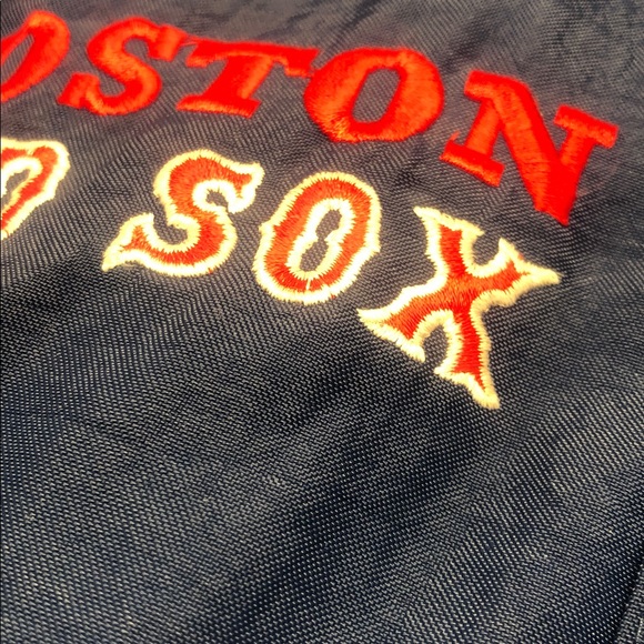 VTG 90’s Starter Boston Red Sox Nylon Pullover Windbreaker - Picture 2 of 15